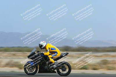 media/Apr-10-2022-SoCal Trackdays (Sun) [[f104b12566]]/Speed Shots Back Straight (930am)/